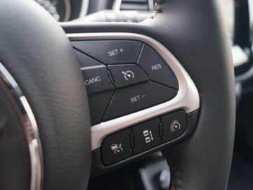 Jeep Compass II 2.0 MultiJet 4x4 MT6 140 KM &ndash; Kolejny w rodzinie